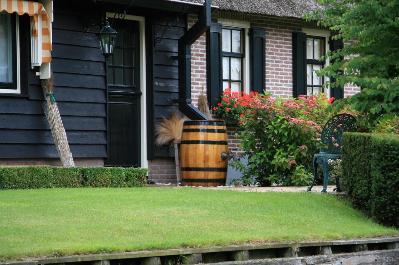 Schiphuis Giethoorn/Wanneperveen Villa Luaran gambar